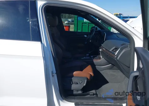 2020 Audi Q5 Premium Plus 55 Tfsi E Quattro S Tronic from USA, damaged, VIN WA1E2AFY1L2044286